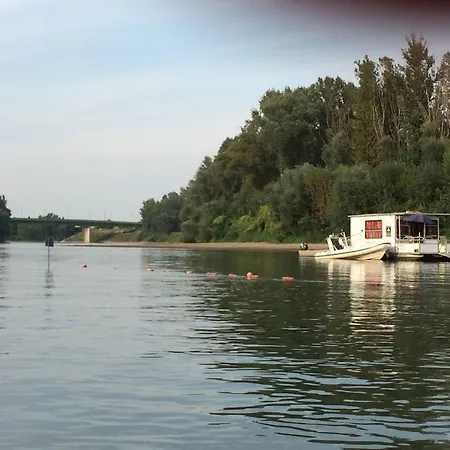 게스트하우스 Szamos-party Vendeghaz Olcsva